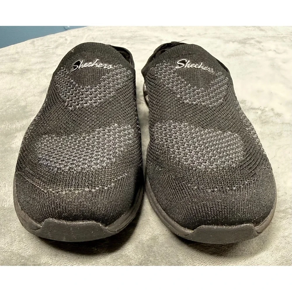 Skechers title go
